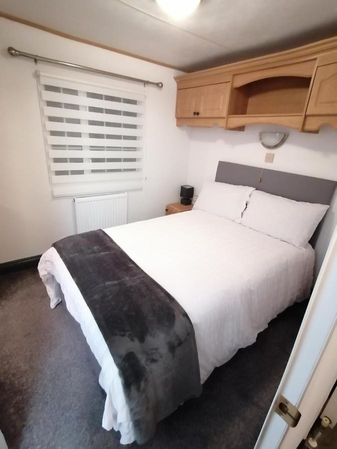 Cornwall Cornwall-Chapmanswell Caravan Holiday Park A30 B&B Bed And Breakfast #41 ลอนเซสตัน ภายนอก รูปภาพ